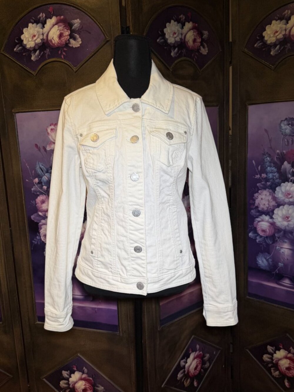 GUESS White Denim Jacket Size M Fitted Button Front Jean Trucker Jacket NWT